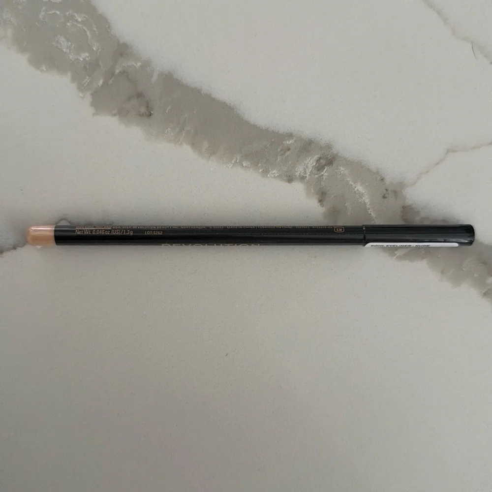 🌸5/$25🌸 Revolution Beauty eyeliner in nude